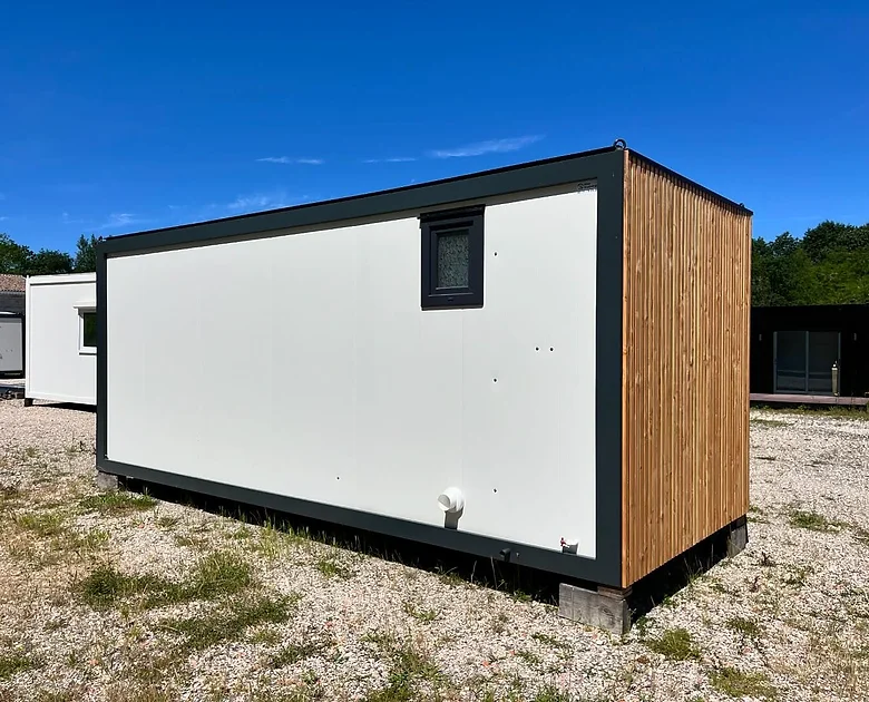 Container aménagé 6m x 2,4m