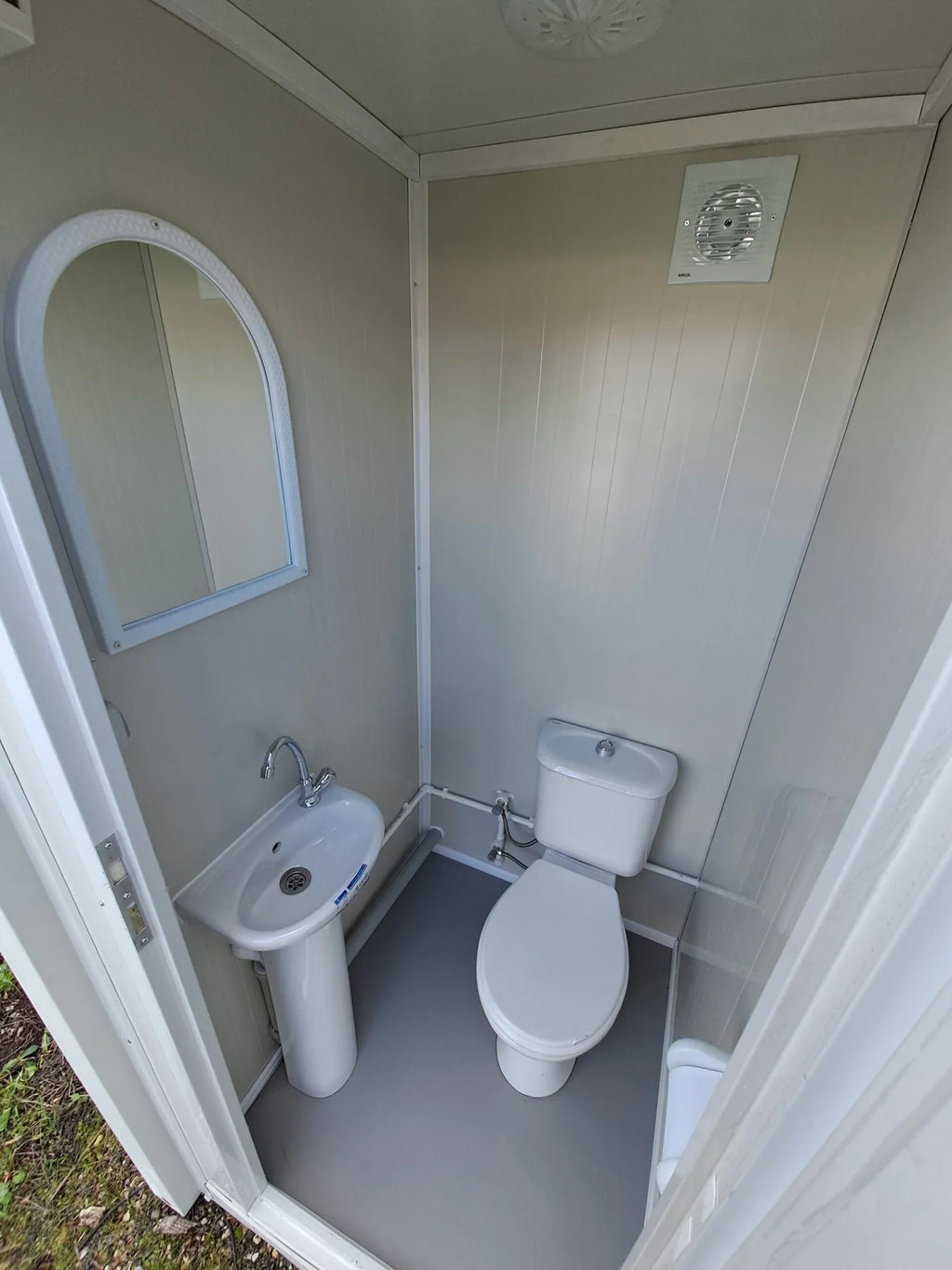 Module Sanitaire WC + Lavabo + Douche
