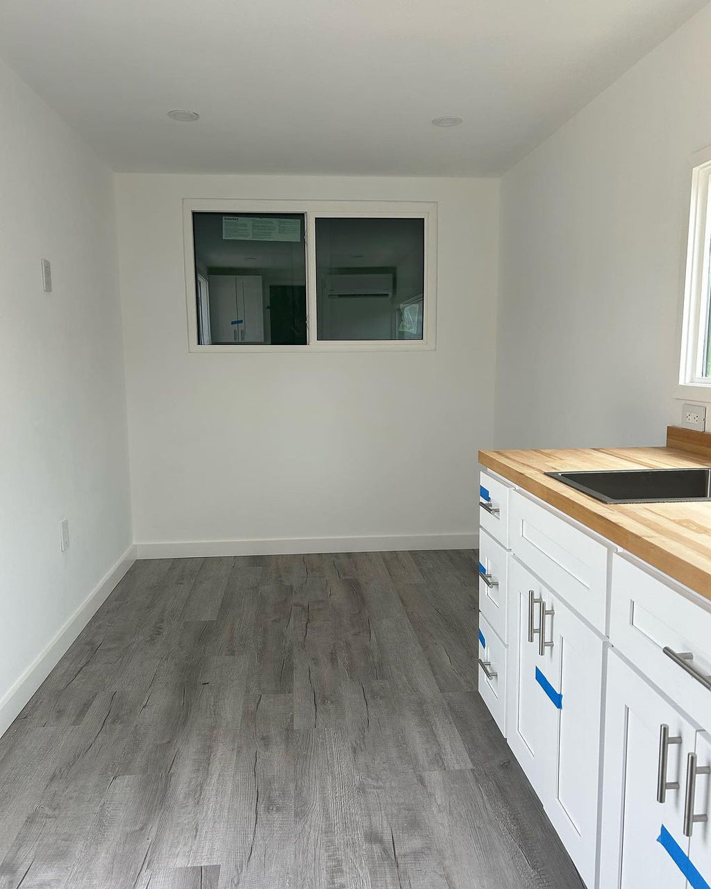 Maison Portable De 20×8 Pieds À Vendre