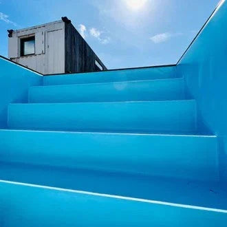 PISCINE CONTENEUR DE 20 PIEDS