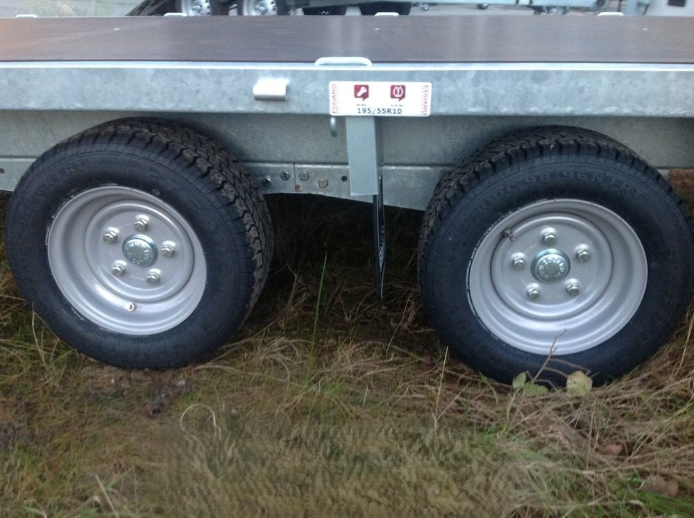Plateau nu EDUARD 311 x 160 cm – PTAC 750 kg