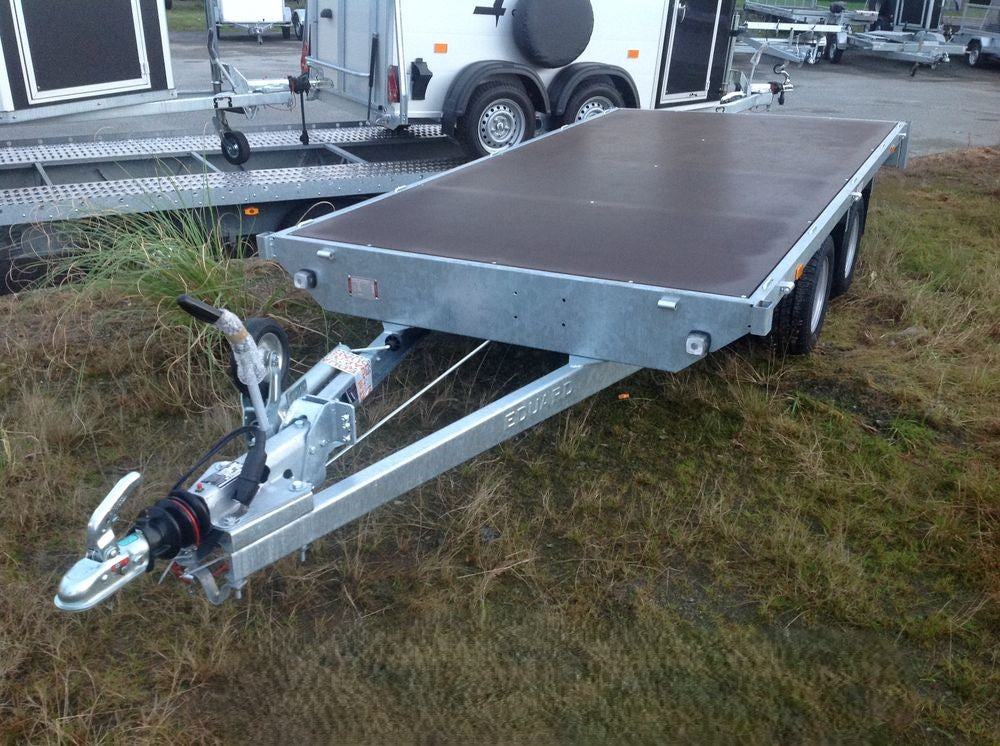 Plateau nu EDUARD 311 x 160 cm – PTAC 750 kg