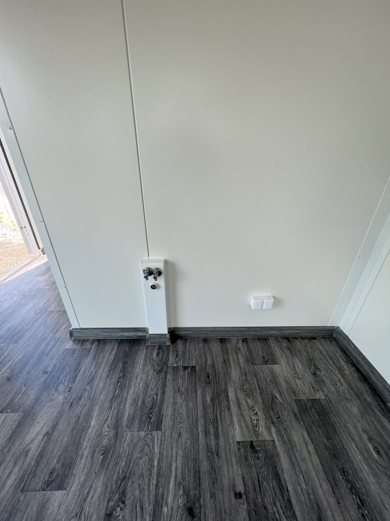 MBG Mb_645721 Studio de Jardin Isolé 21m² 7x3m
