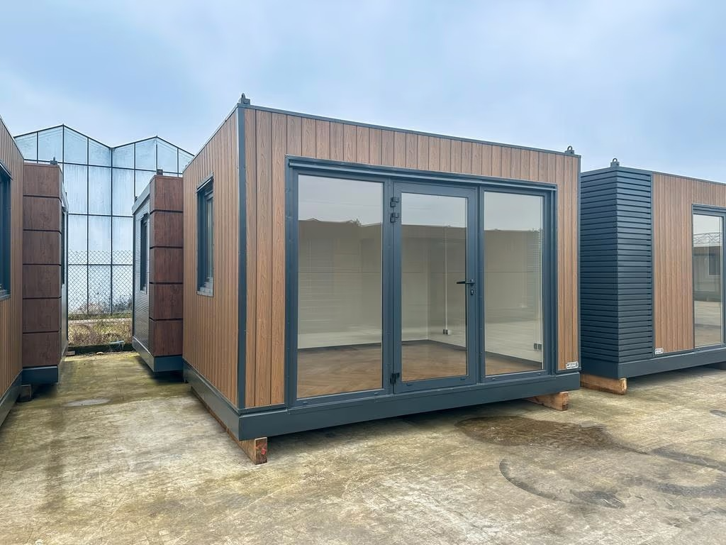 MBG Mb_496659 Studio de Jardin Reconditionné 12m² 4x3m