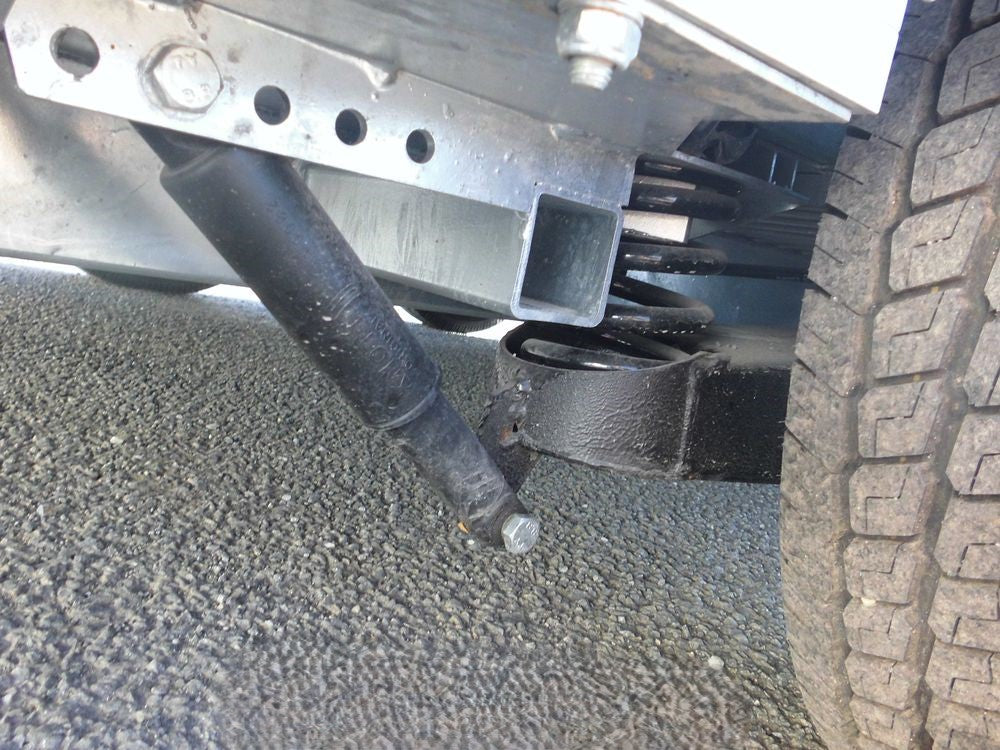 Van à chevaux MAXI 3 – 2 essieux PTAC 3000 Kg