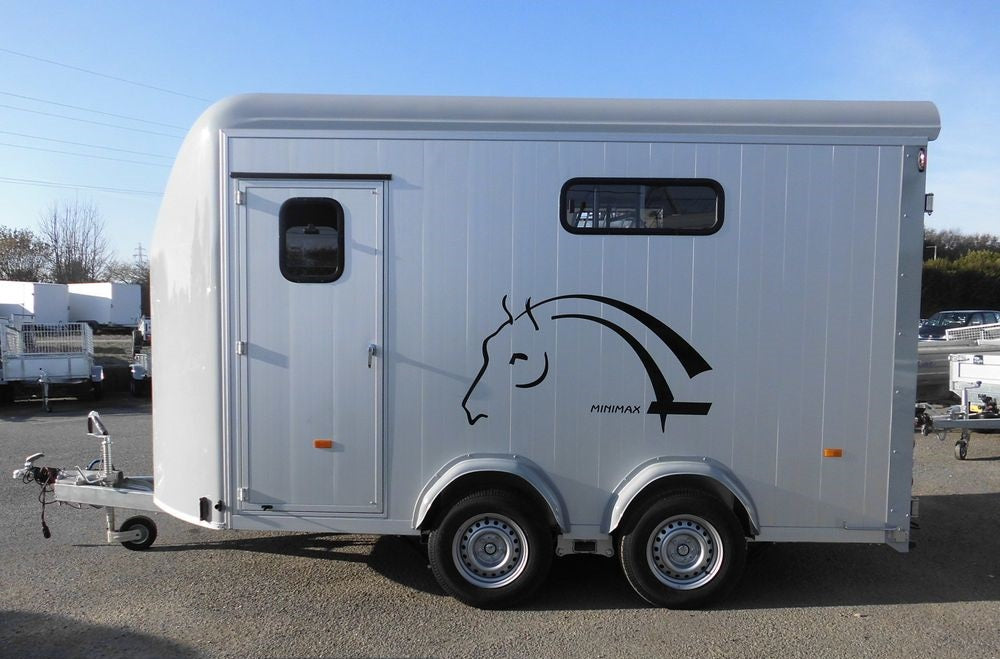 van à chevaux maxi 3 diagonal cheval liberte 3 places 2 essieux