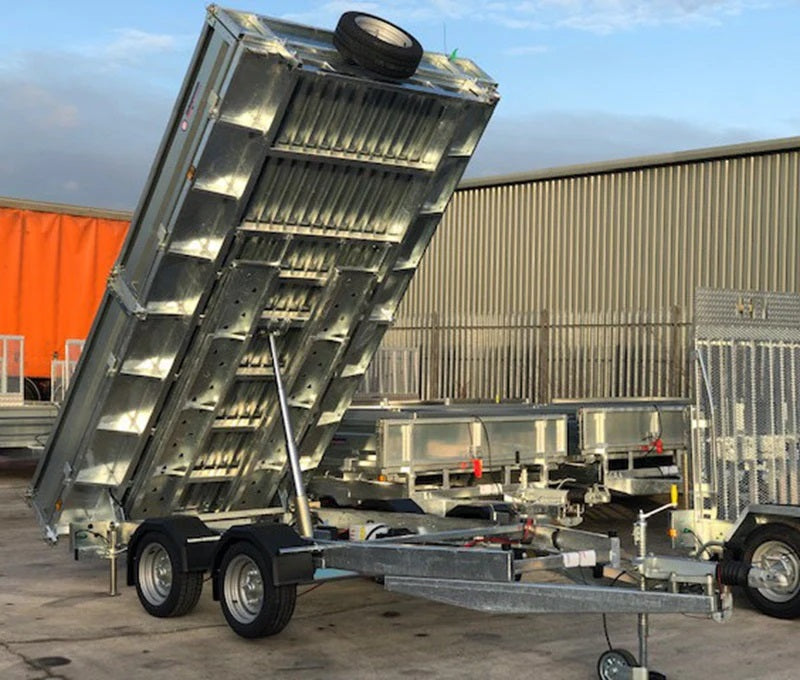 Remorque benne Indespension à 2 essieux – PTAC 2700 kg