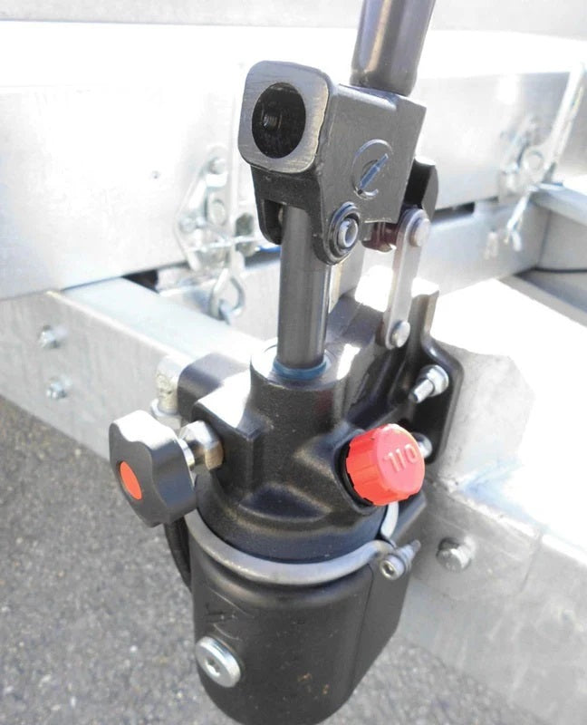 Remorque plateau LIDER avec roues dessous – PTAC : 3500 kg – 2 essieux freinés – 506 x 215 cm