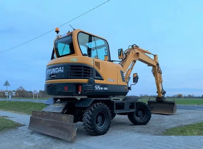 HYUNDAI Robex 55W-9A