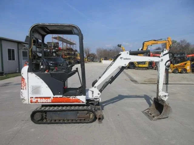 BOBCAT 320, 1.5T