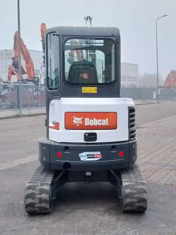 BOBCAT E26, 2,64 T, + 3 GODETS