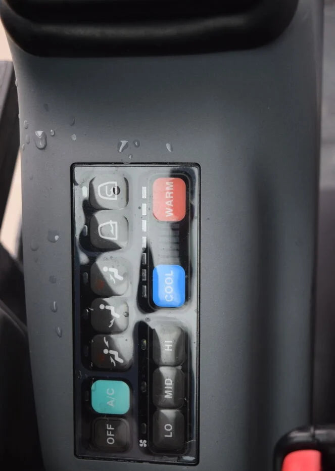 BOBCAT E85, 2013