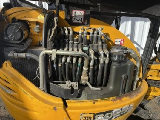 JCB 8025 ZTS, 2,7T + 3 GODETS