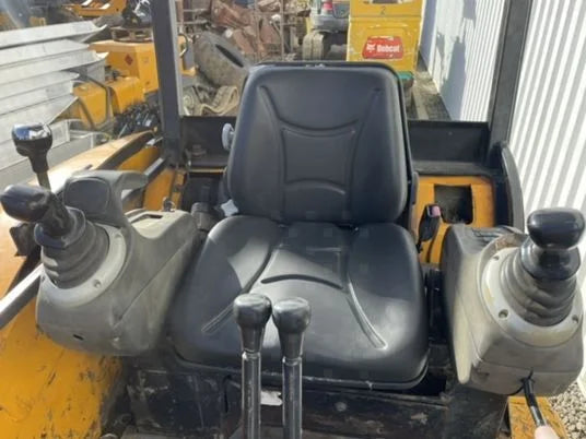 JCB 8025 ZTS, 2,7T + 3 GODETS