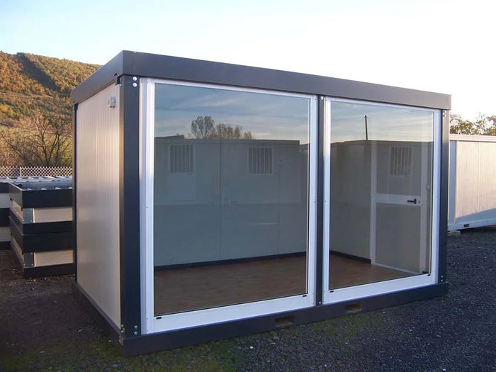 Conteneur Helsinki de 4,8 × 3,5 m pour bureau, atelier ou salle de réunion