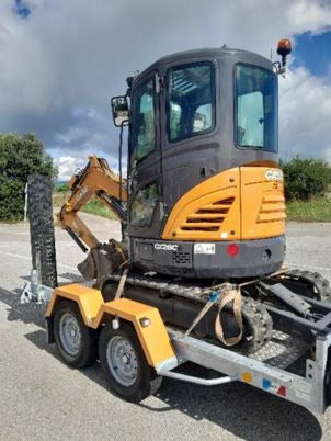 CASE CX26C + 3 GODETS + REMORQUE