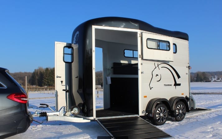 Remorque pour cheval Gold Touring One 1