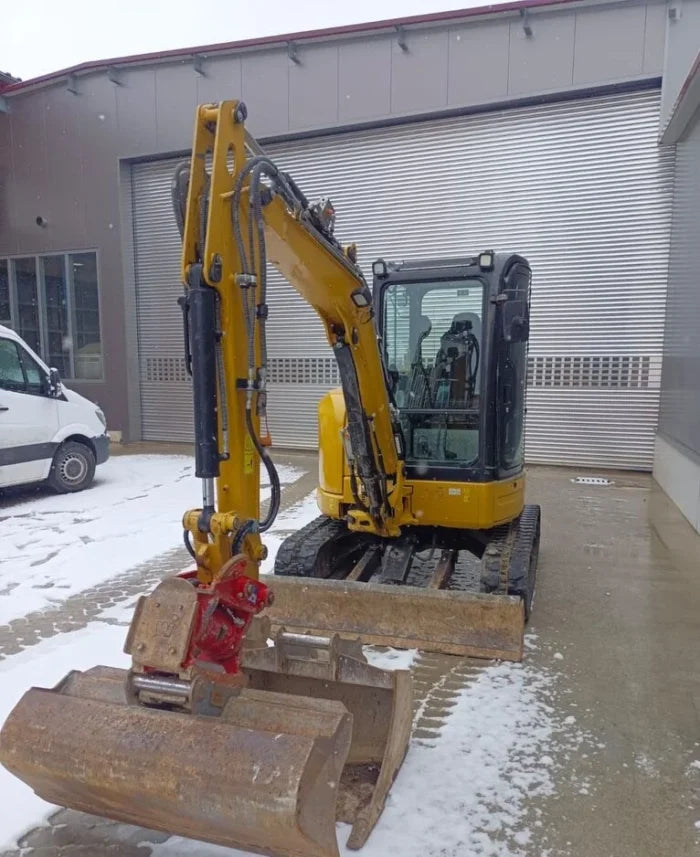 CATERPILLAR 303.5E, 3,5T + 3 GODETS