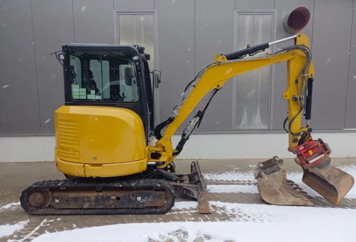 CATERPILLAR 303.5E, 3,5T + 3 GODETS