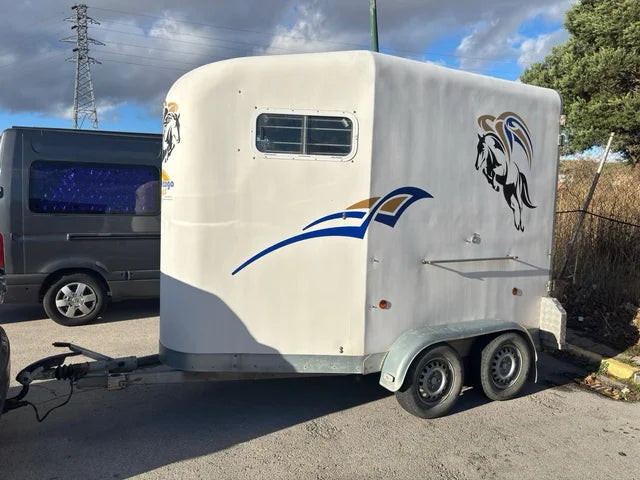 Remorque pour Chevaux et Bétail