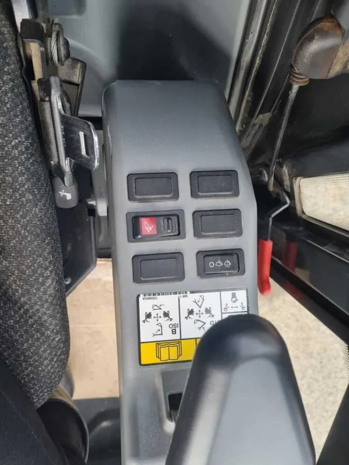 BOBCAT E34, 2019 + 3 GODETS