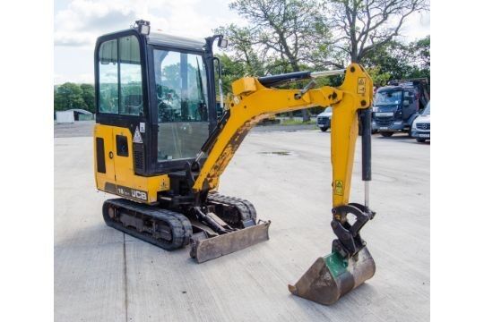JCB 8016+ 3 GODETS