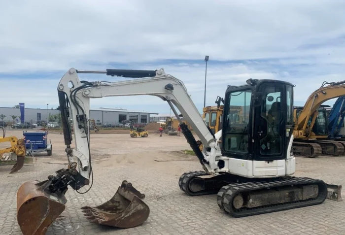 CATERPILLAR 305C CR, 2010 + 3 GODETS