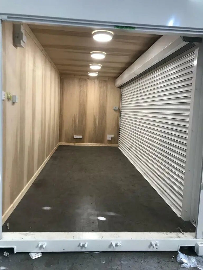 Conteneur de transport de 20 × 8 pieds avec volet roulant