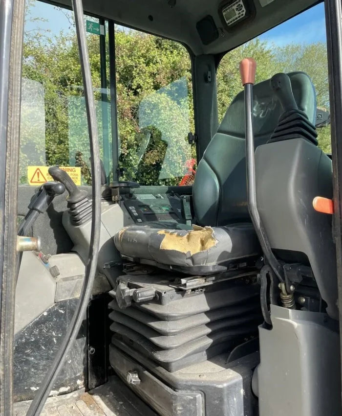 BOBCAT E50, 4,9T, + 3 GODETS